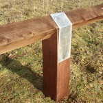 0.9x150x100mm BIRDSMOUTH SAWN POST BROWN TREATED (35"x6"x4")